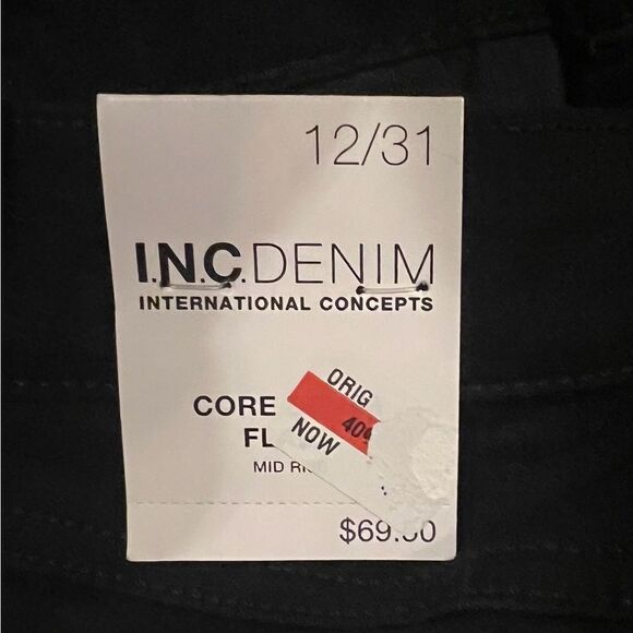 INC international Concepts Mid-Rise Cropped Flare-Leg Jeans Deep Black 12/31 NWT - Picture 10 of 11